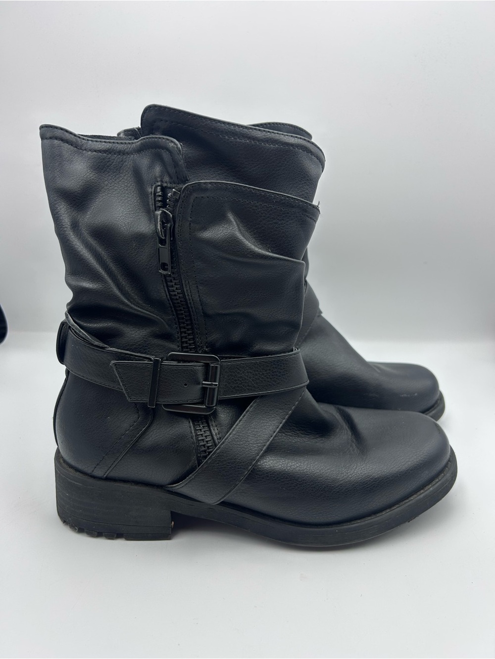 Torrid Black Moto Boots Women’s Size 9W Wide Width Buckle Boots - Picture 2 of 7